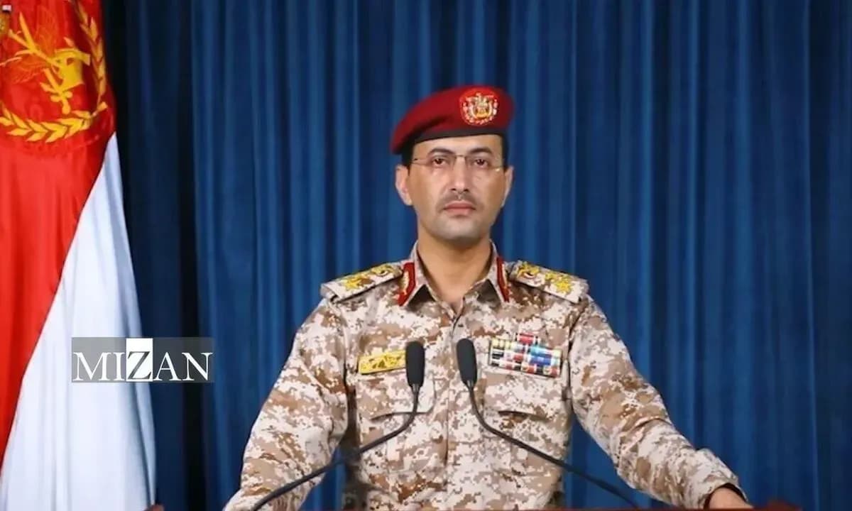 تصویر خبر: سخنگوی نیروهای مسلح یمن: ۱۱ تجمع مزدوران سعودی هدف قرار گرفت
