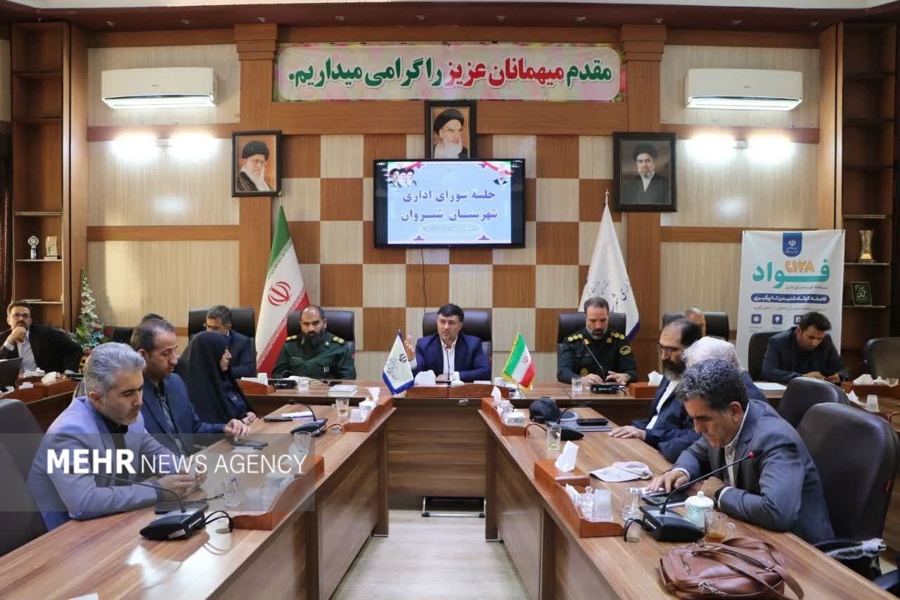 تصویر خبر: احمدی: نظم اداری و پاسخگویی به مردم در دستگاه‌های اجرایی الزامی است