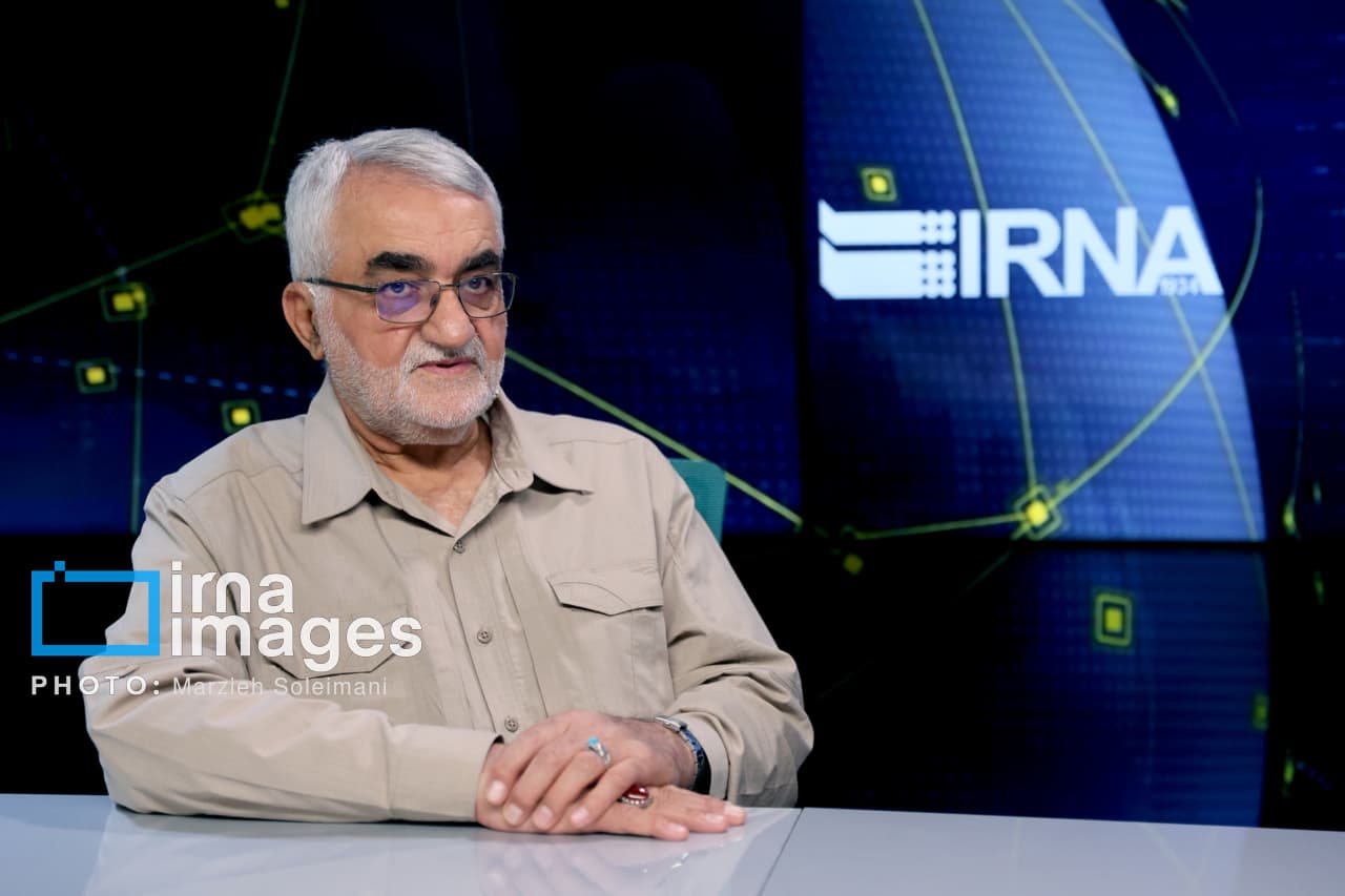 تصویر خبر: بروجردی: مقابله با نفوذ نباید مانع فعالیت‌های قانونی شهروندان شود