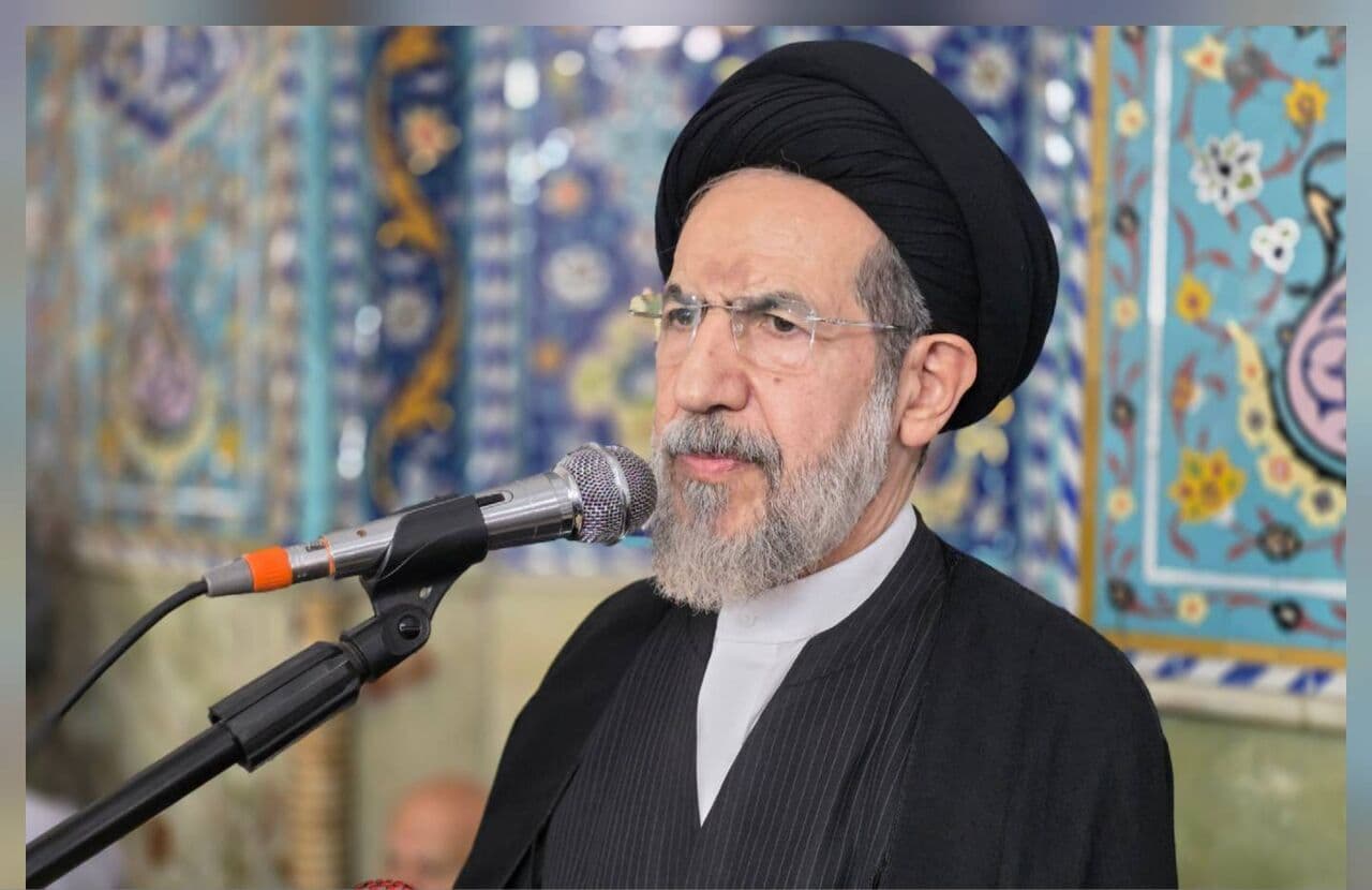تصویر خبر: ابوترابی‌فرد: به‌جای متهم کردن یکدیگر، برای پیشرفت کشور همکاری کنیم