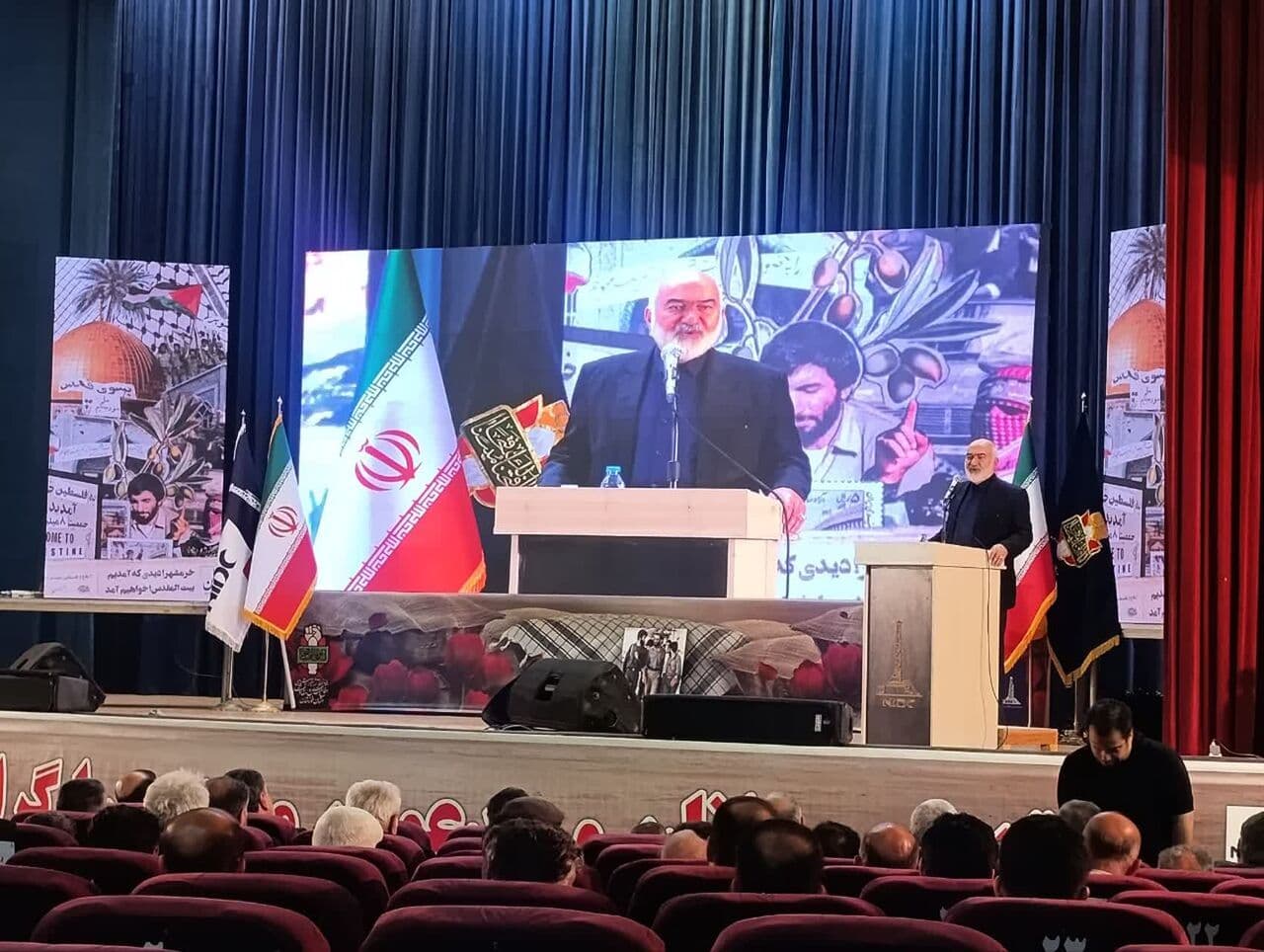 تصویر خبر: استاندار خوزستان: شهید جهان‌آرا بنیان‌گذار مکتب عرفان و حماسه در دفاع مقدس بود