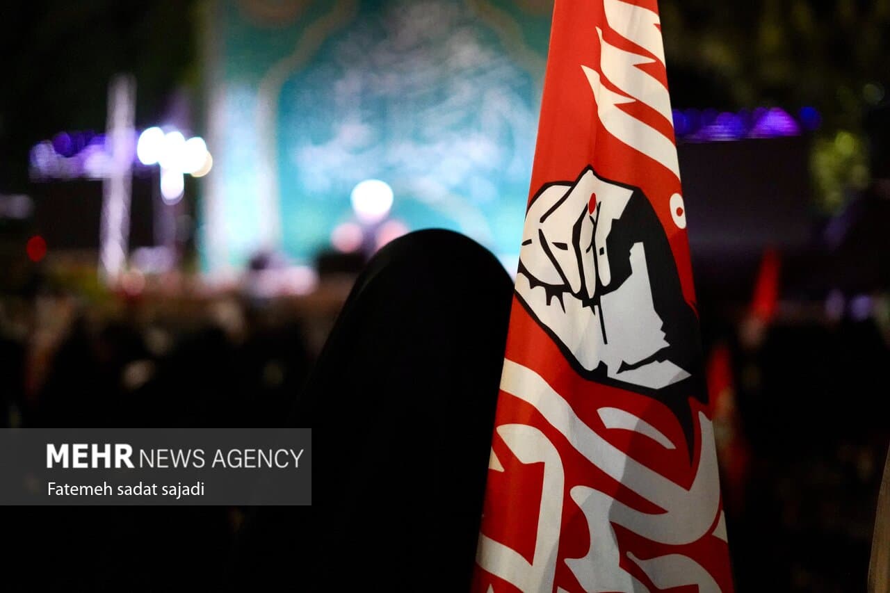 تصویر خبر: برگزاری اجتماع مردمی «نحن المنتقمون» و گرامیداشت شهدا در کرمانشاه