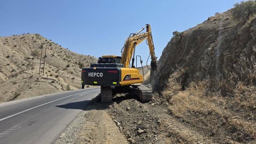 تصویر خبر: ۱۱۲ نقطه مستعد حادثه در محورهای کرمانشاه ایمن‌سازی شد