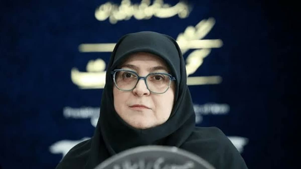 تصویر خبر: مهاجرانی: پرستاران در روزهای جنگ کنار مردم ماندند
