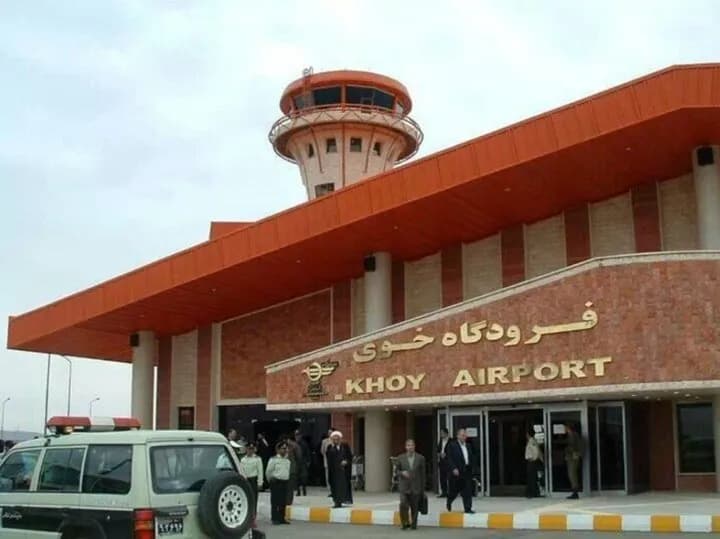 تصویر خبر: فرماندار: فرودگاه شهدای خوی بازگشایی می‌شود