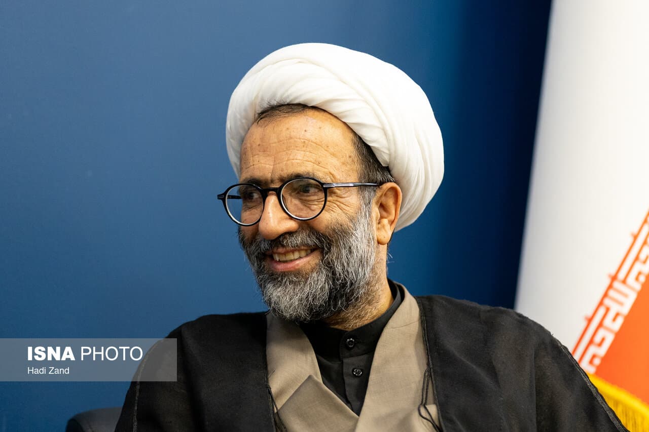 تصویر خبر: نماینده تهران: شهرداری با رایگان کردن حمل‌ونقل عمومی کار بزرگی کرد