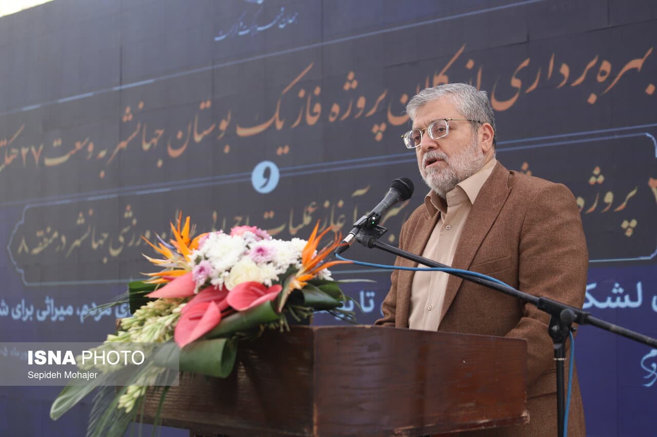 تصویر خبر: شهردار: خسارت‌های وارد به مشهد در ناآرامی‌های دی‌ماه بدون کمک دولتی جبران شده است