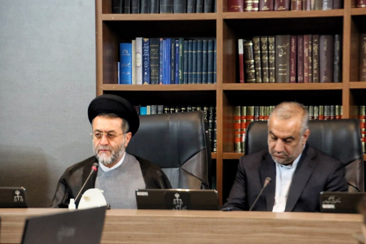تصویر خبر: رئیسکل دادگستری فارس: اشتغال واقعی زندانیان و ارفاقات قضائی مکانیزه دنبال میشود