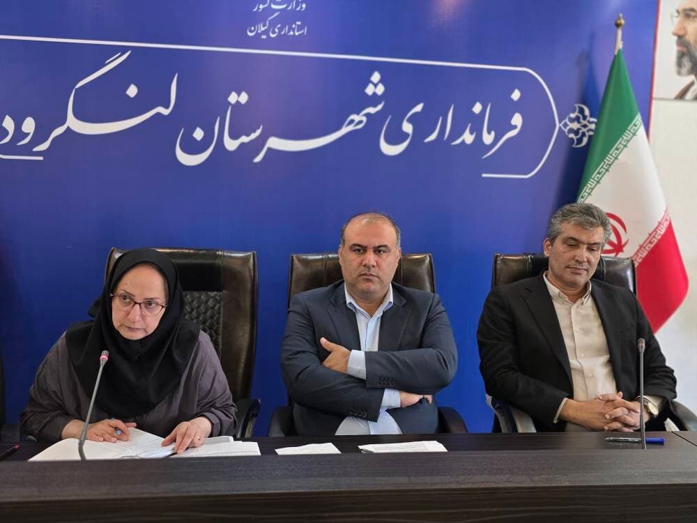 تصویر خبر: فرماندار: لنگرود ۱۰ همت پروژه عمرانی در دست اجرا دارد
