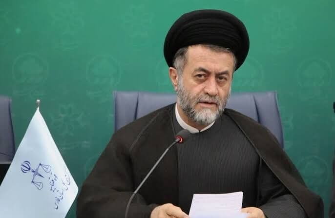 تصویر خبر: رئیس کل دادگستری فارس: مسئله اشتغال در زندانها باید با جدیت پیگیری شود