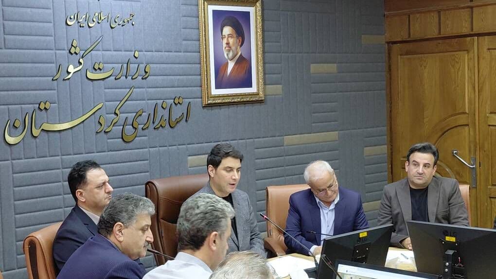 تصویر خبر: استاندار کردستان: کمیته ویژه مدیریت بحران انرژی تشکیل شود