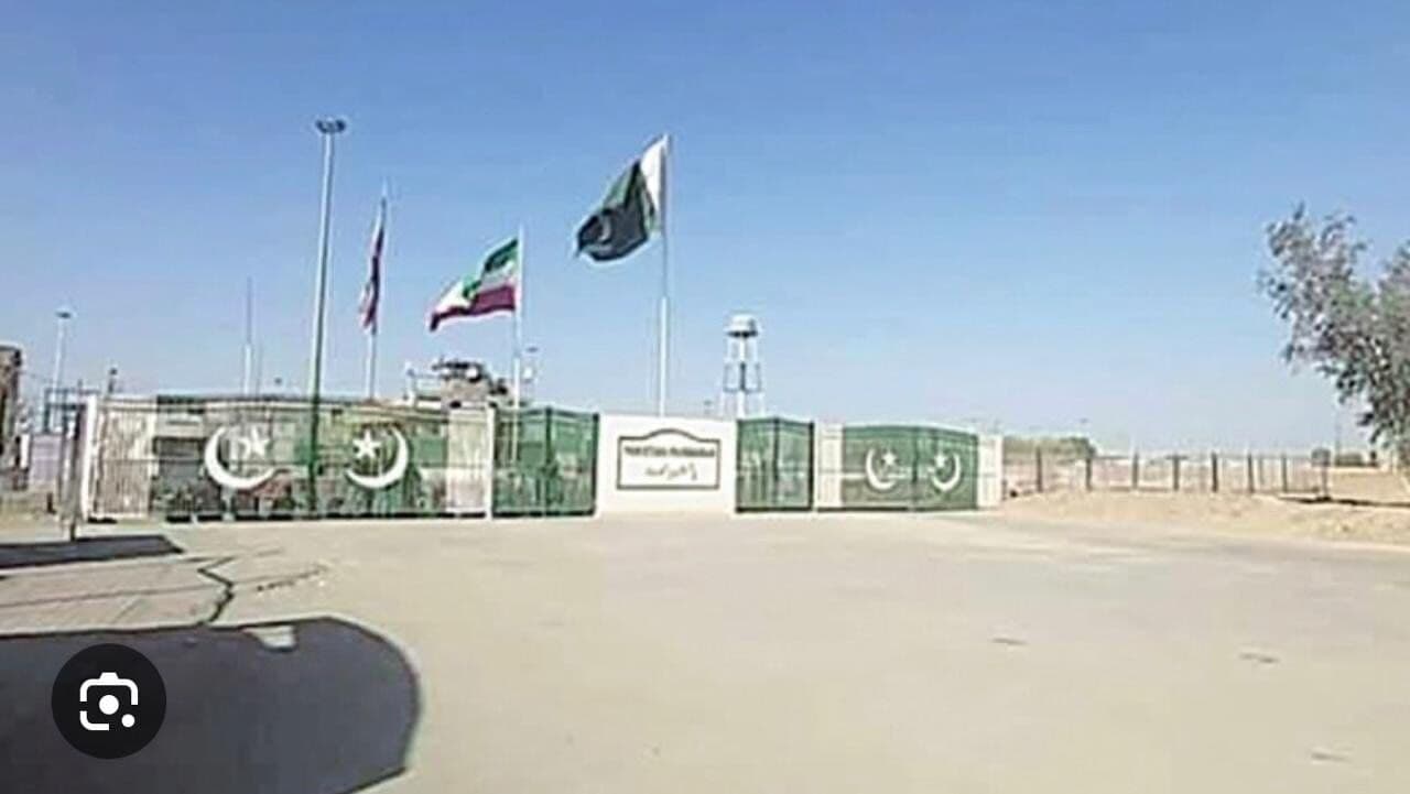 تصویر خبر: مسوول پاکستانی: تدابیر مرزی با ایران موقتی است؛ گذرگاهها بهزودی به روال عادی بازمیگردند