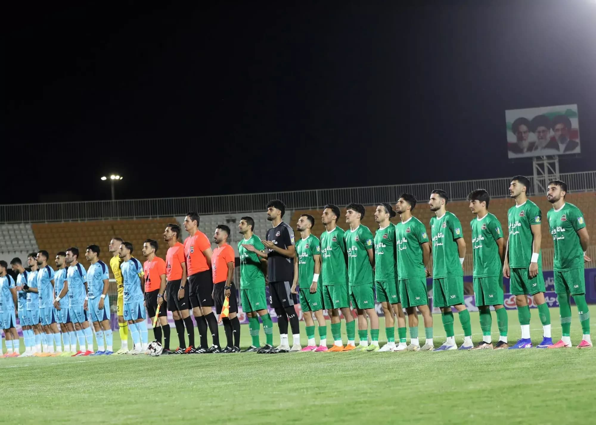 تصویر خبر: رفتار جنون آمیز وحید با ارزانترین بنزین ایران!