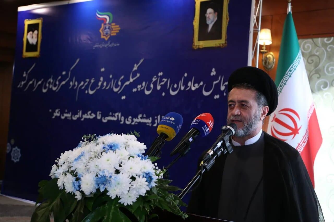 تصویر خبر: رئیسکل دادگستری فارس: برنامههای پیشگیرانه باید مستمر و هدفمند باشند