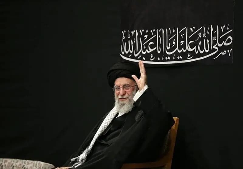 تصویر خبر: خاطره جالب از محافظ دفتر رهبر شهید انقلاب